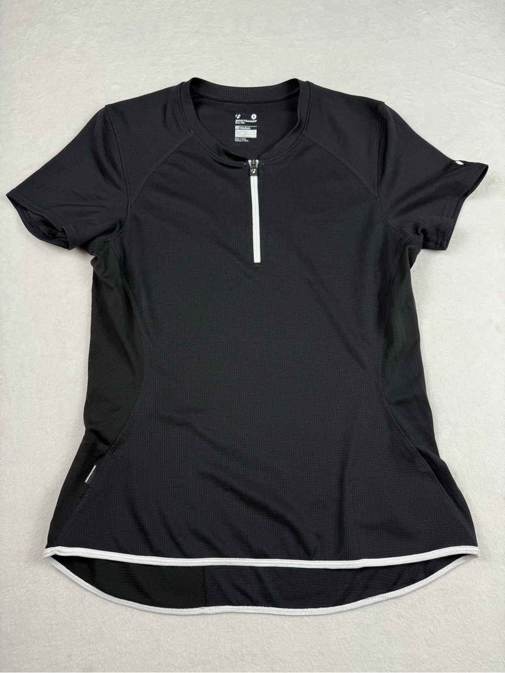 Bontrager 1/4 zip shirt Black T-Shirt Women’sMedium